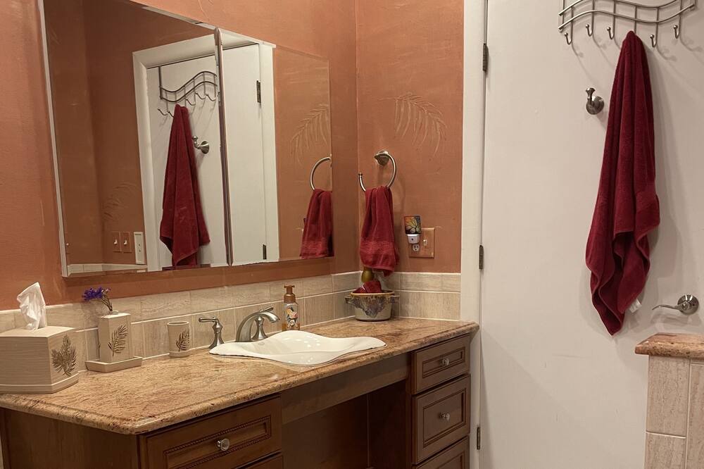Photo of Bathroom in Ormond Beach