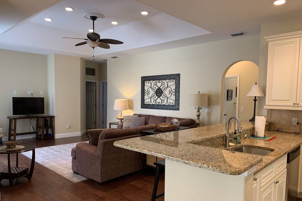 Photo of Kitchen in Apollo Beach