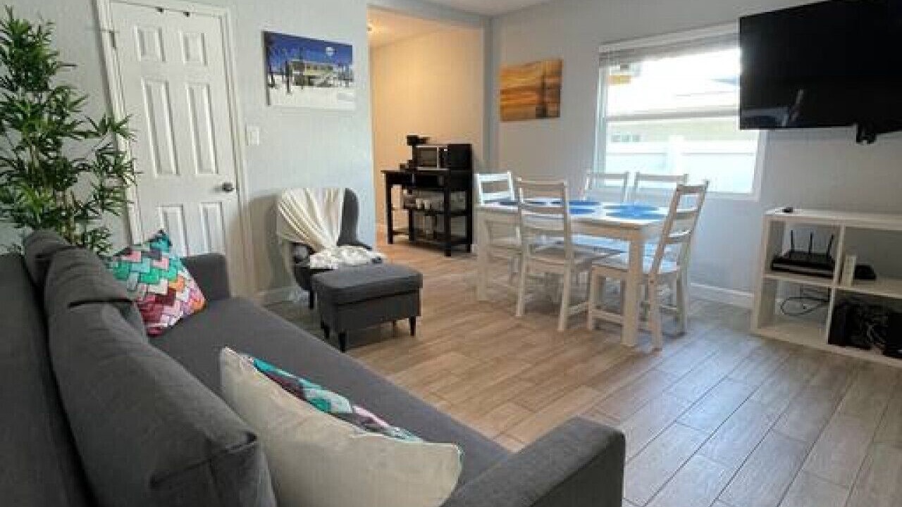 Photo of Livingroom in United Central