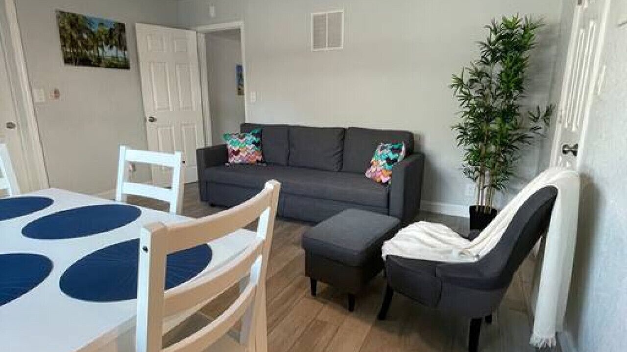 Photo of Livingroom in United Central