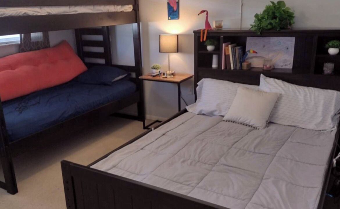 Photo of Bedroom in Crescent Beach