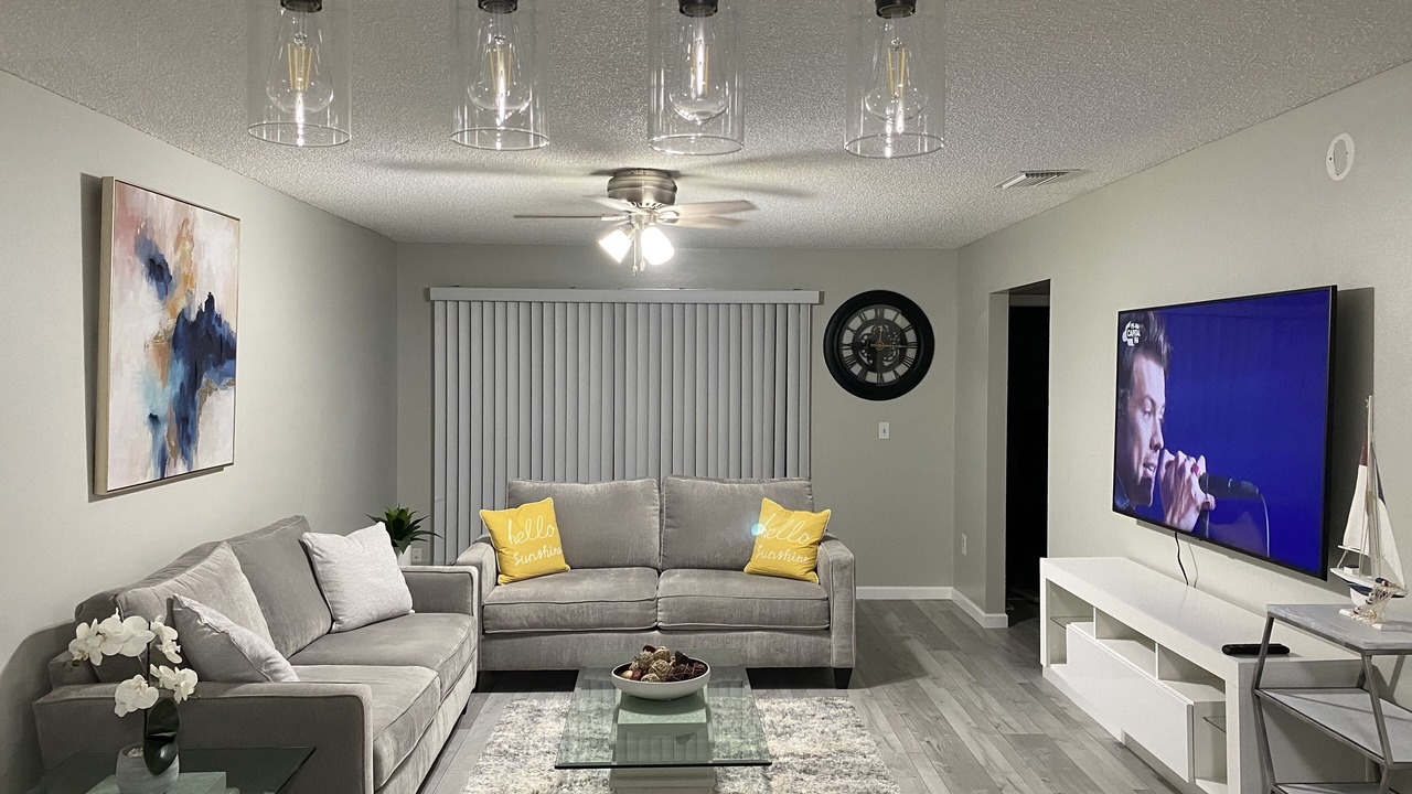 Photo of Livingroom in Whitfield