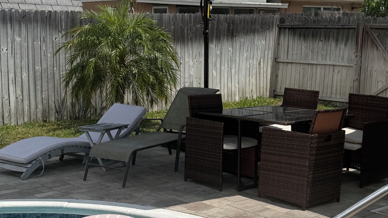 Photo of Outdoor in Colonial Hills