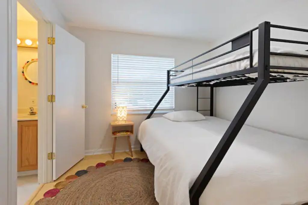 Photo of Bedroom in Gulfport