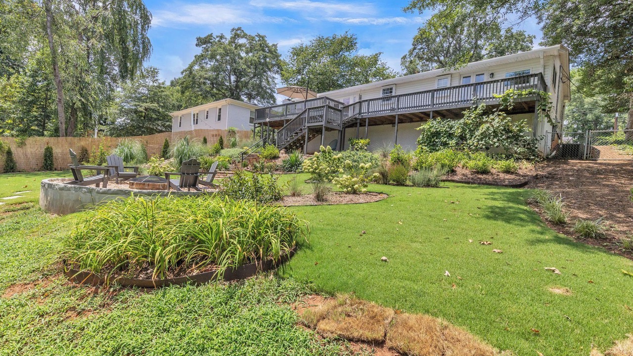 Photo of Outdoor in Greenville