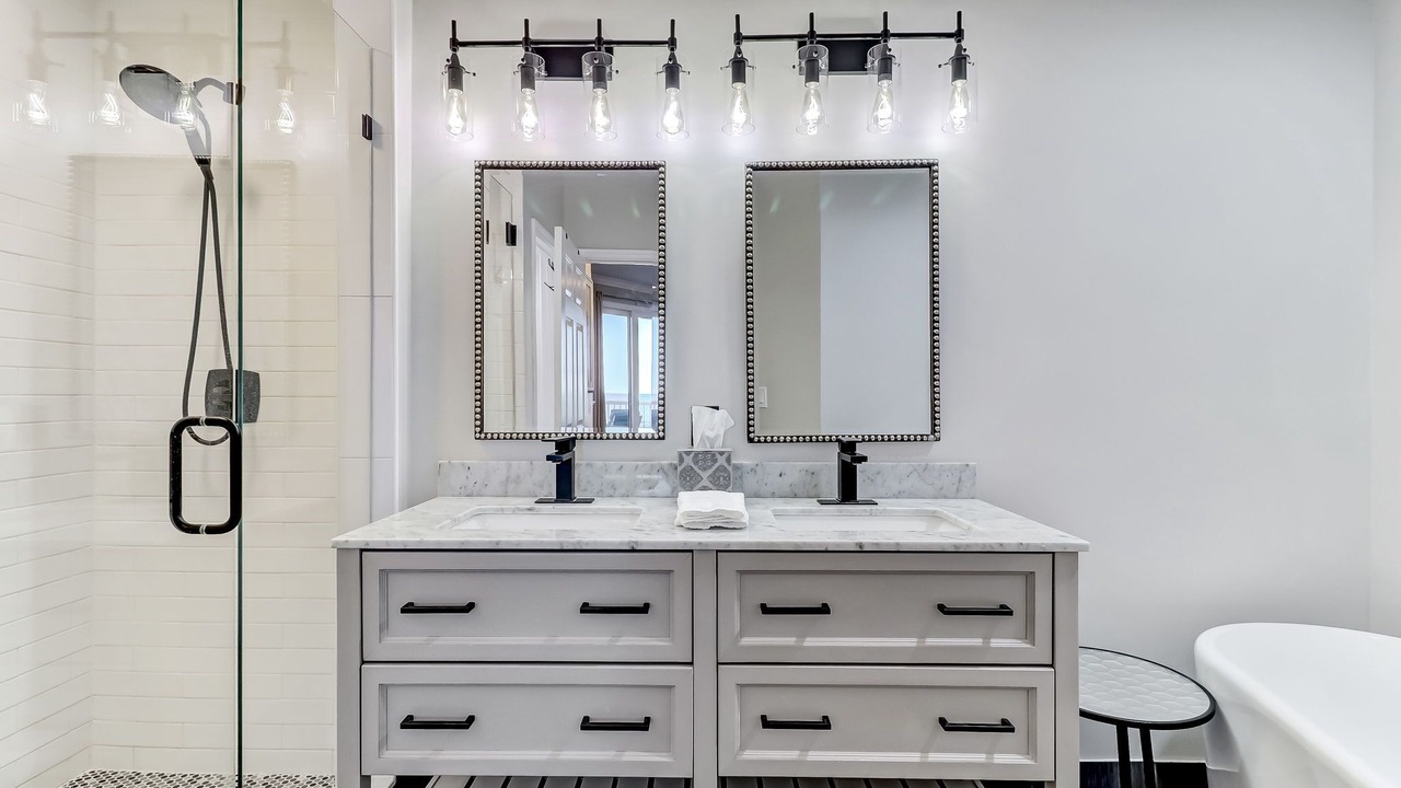 Photo of Bathroom in Amelia City