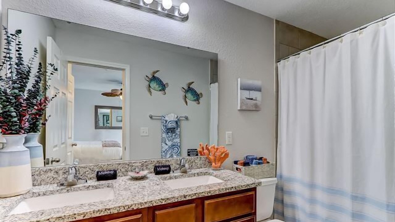 Photo of Bathroom in Southside