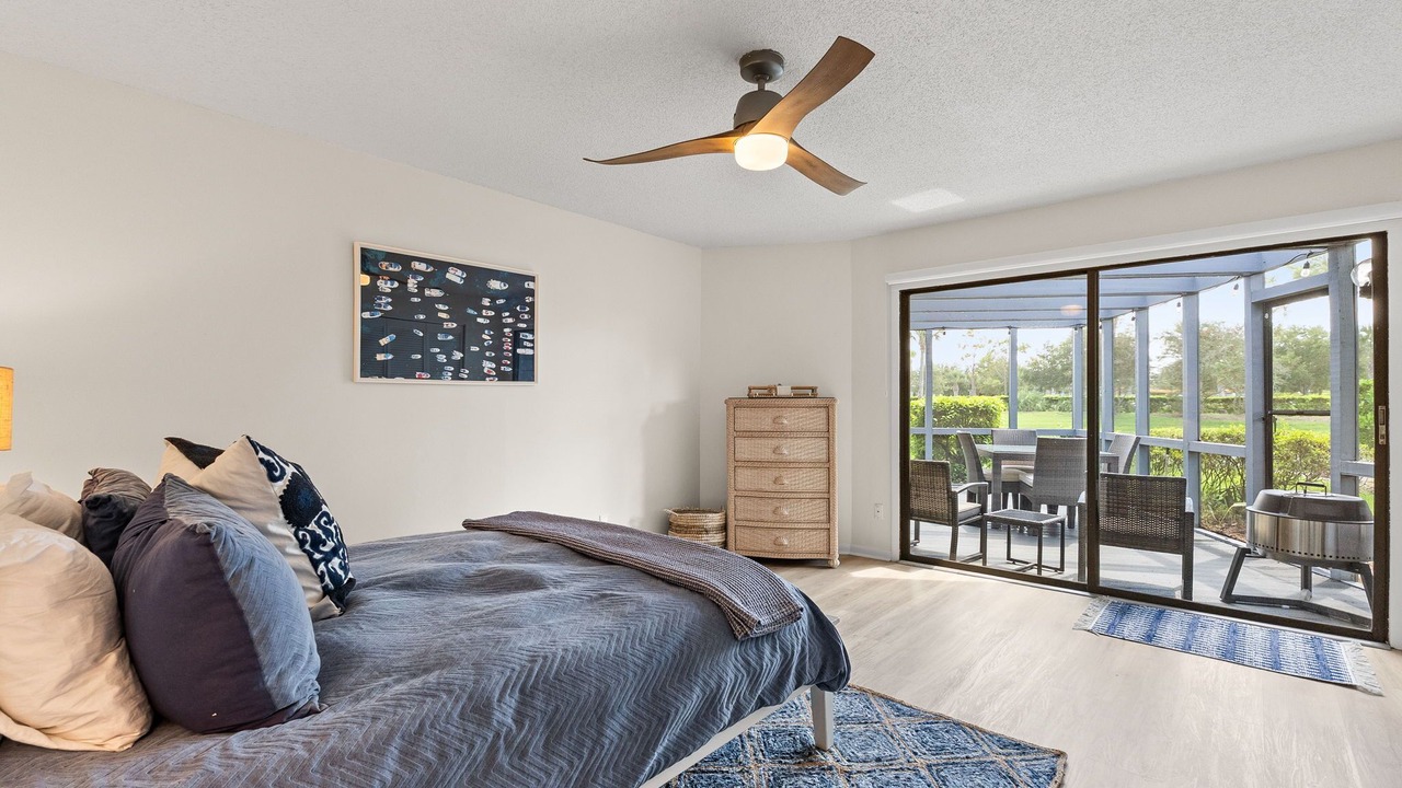 Photo of Bedroom in Sawgrass