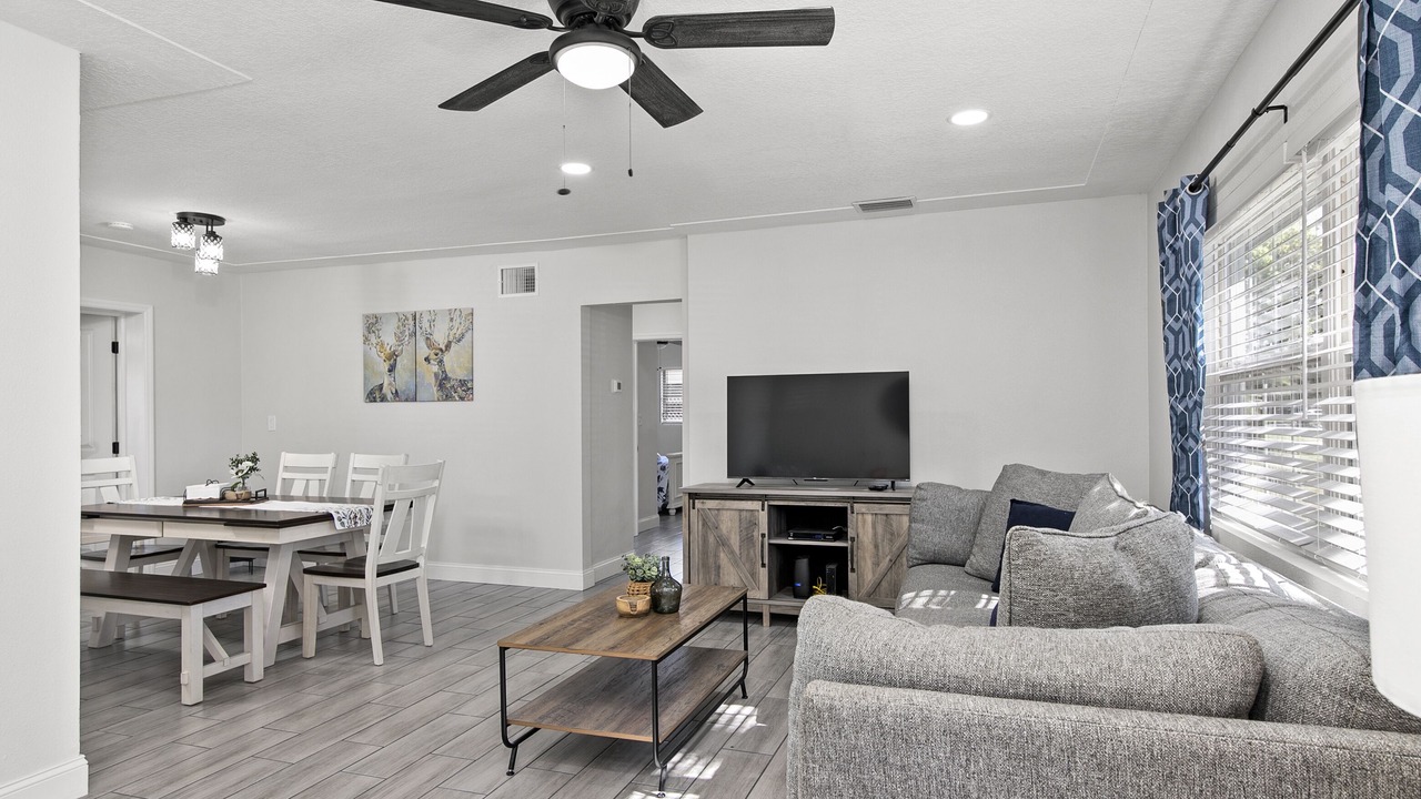 Photo of Livingroom in South Bradenton