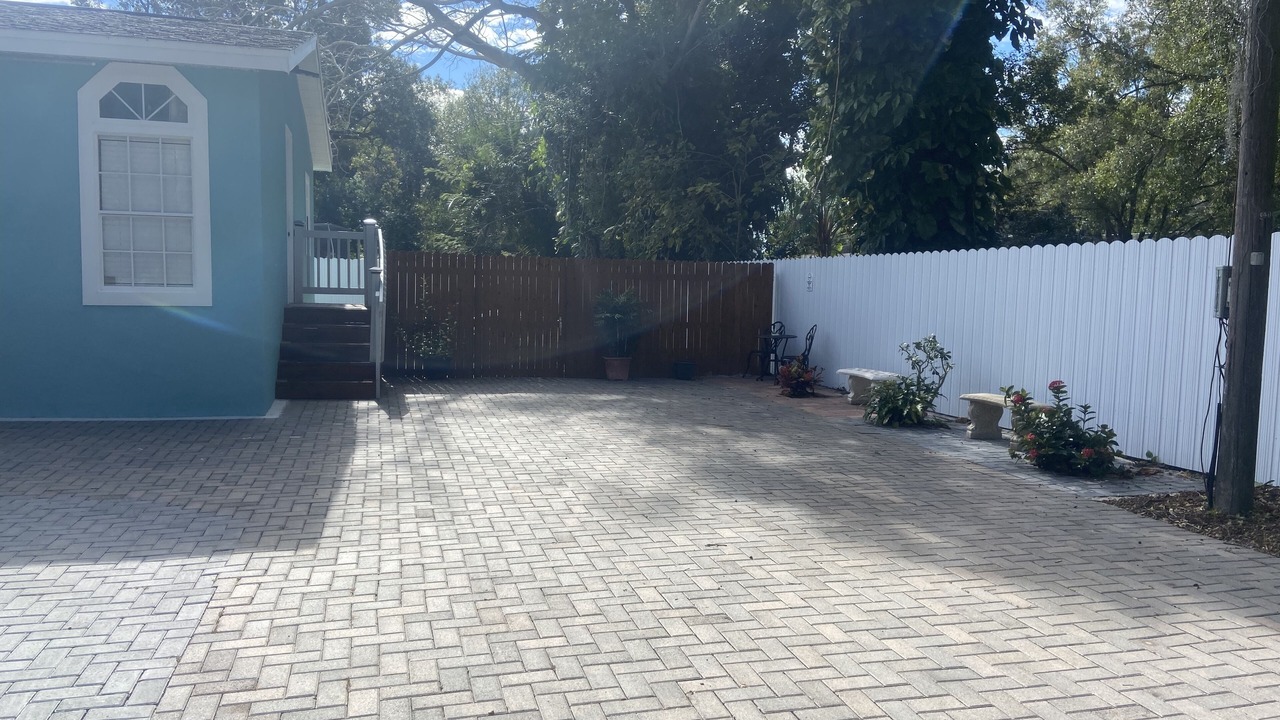 Photo of Outdoor in Egypt Lake-Leto