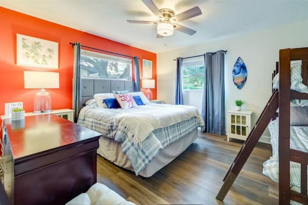 Photo of Bedroom in South Pinellas Community Council