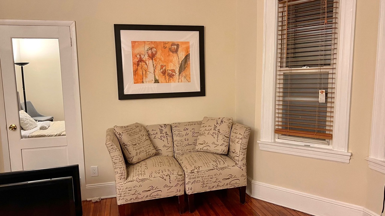 Photo of Livingroom in North Bergen