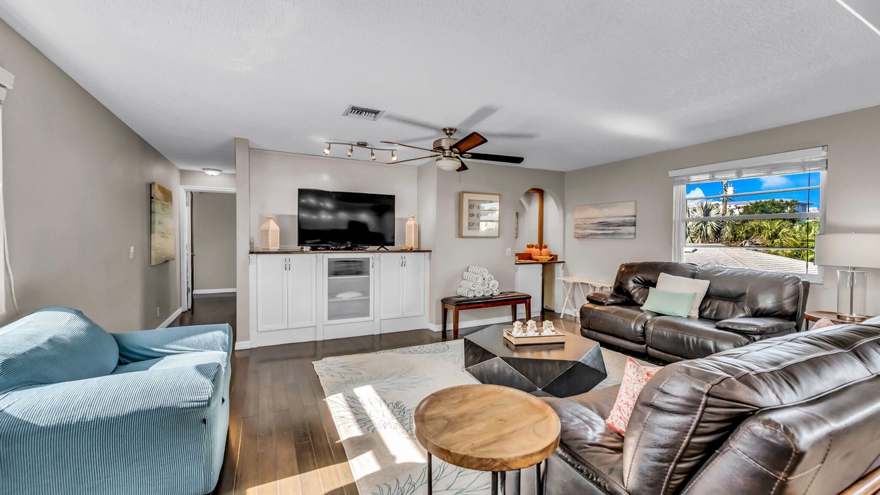 Photo of Livingroom in Ilexhurst