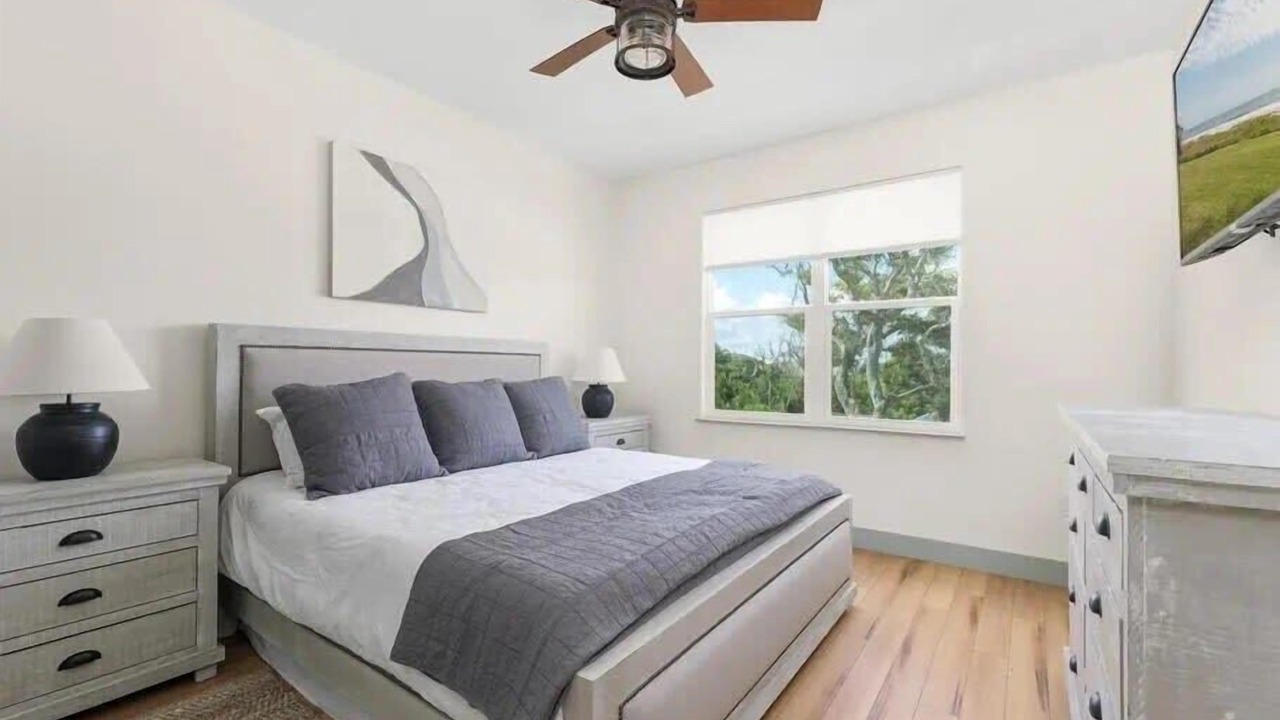 Photo of Bedroom in Marineland Acres