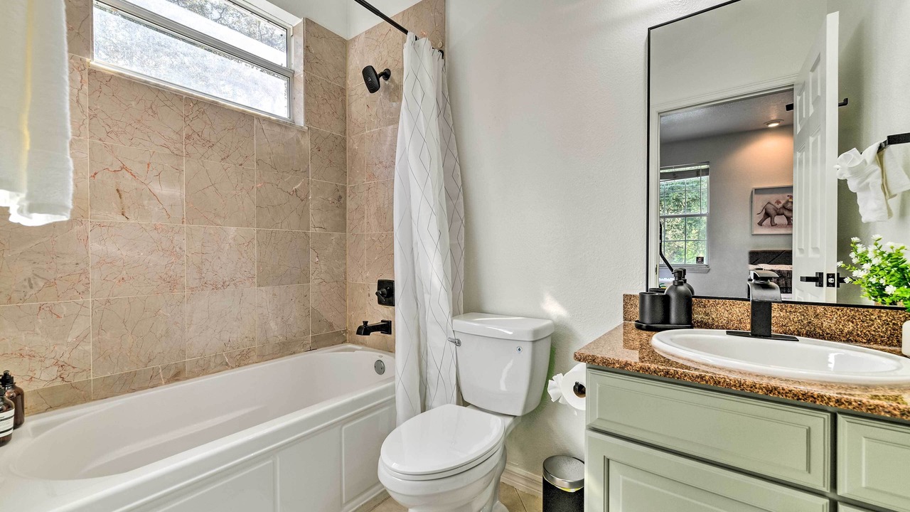 Photo of Bathroom in Thonotosassa