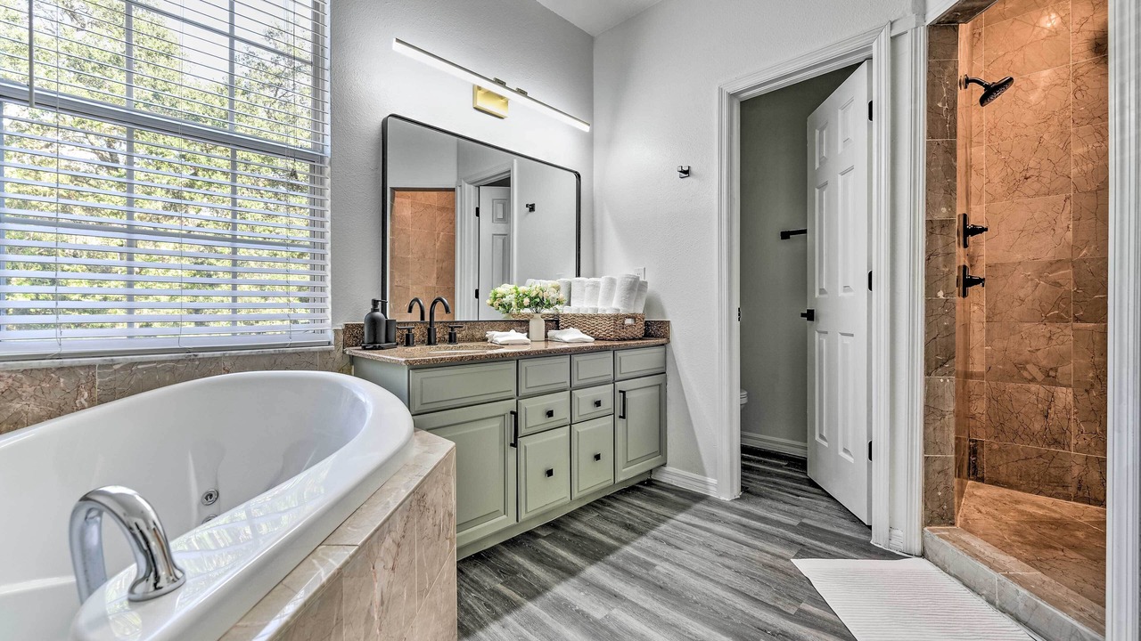 Photo of Bathroom in Thonotosassa