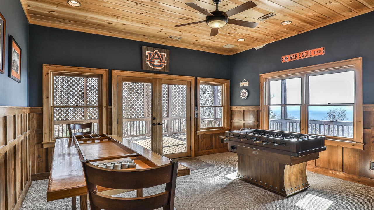 Photo of Bedroom in Mineral Bluff