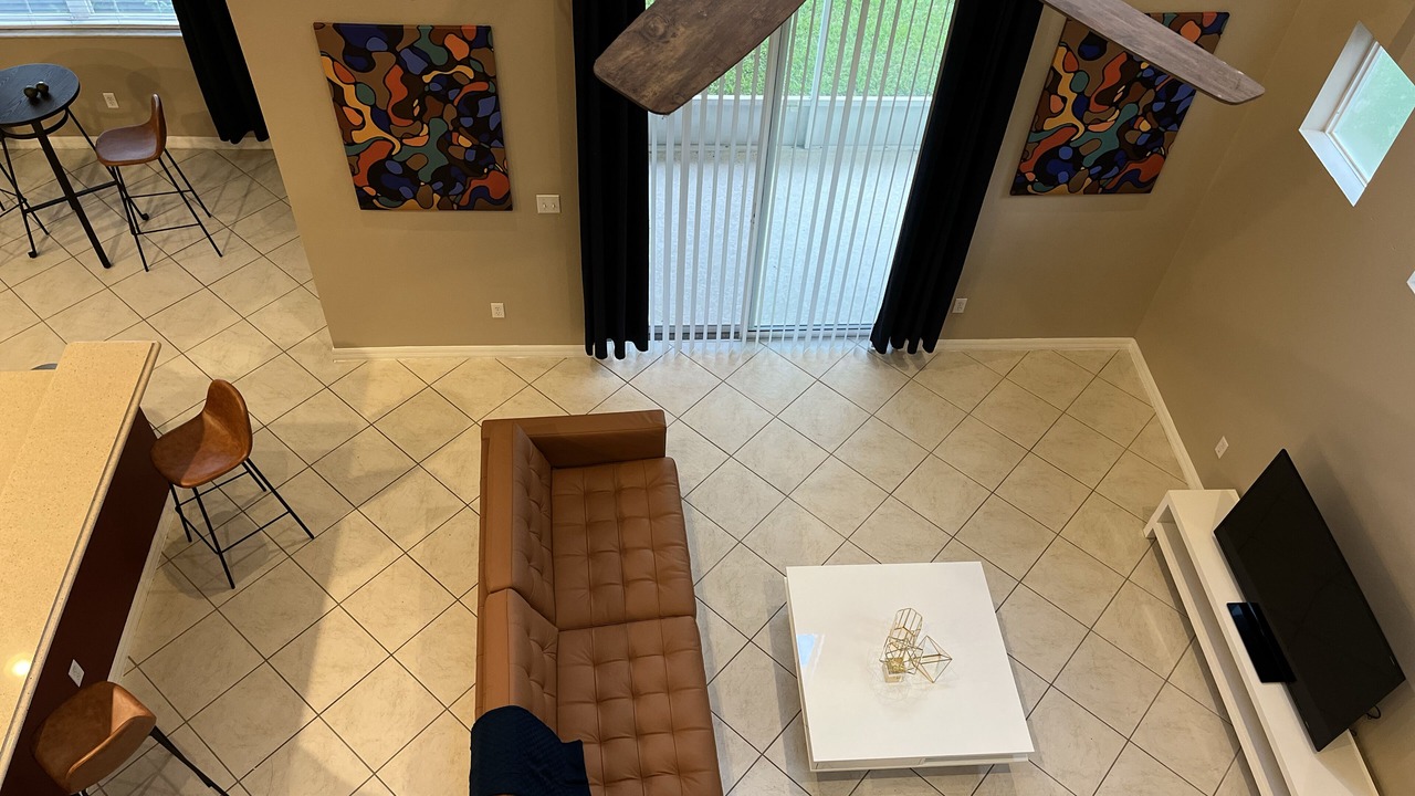 Photo of Livingroom in Ocoee