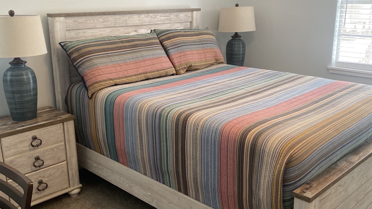 Photo of Bedroom in Dolphin's Cove