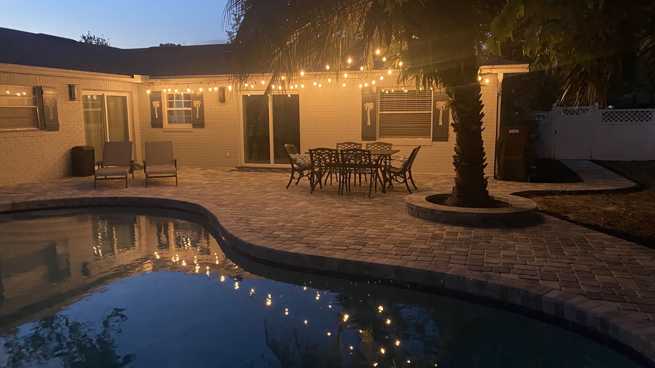 Photo of Outdoor in Dolphin's Cove