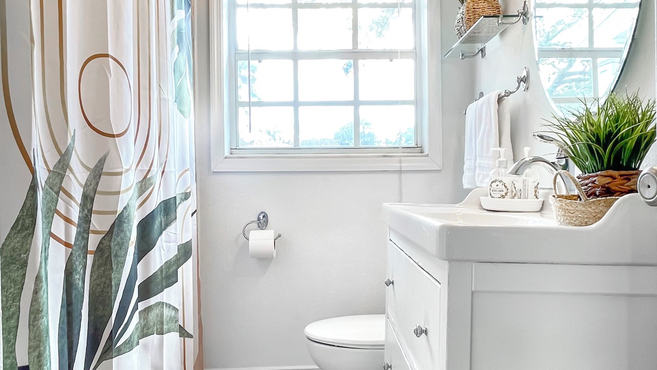 Photo of Bathroom in Virginia Park