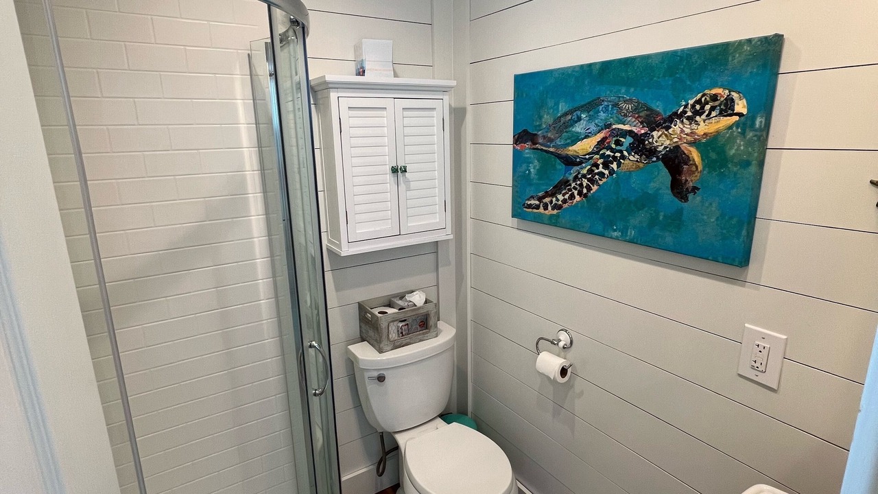 Photo of Bathroom in Boardwalk