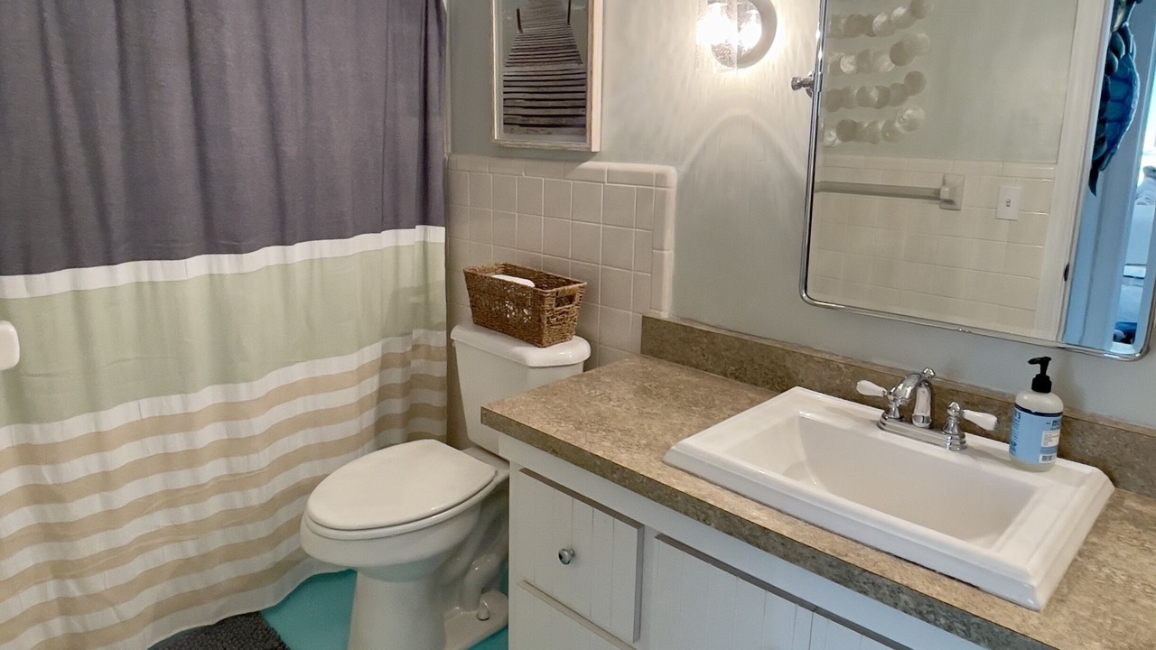 Photo of Bathroom in Boardwalk