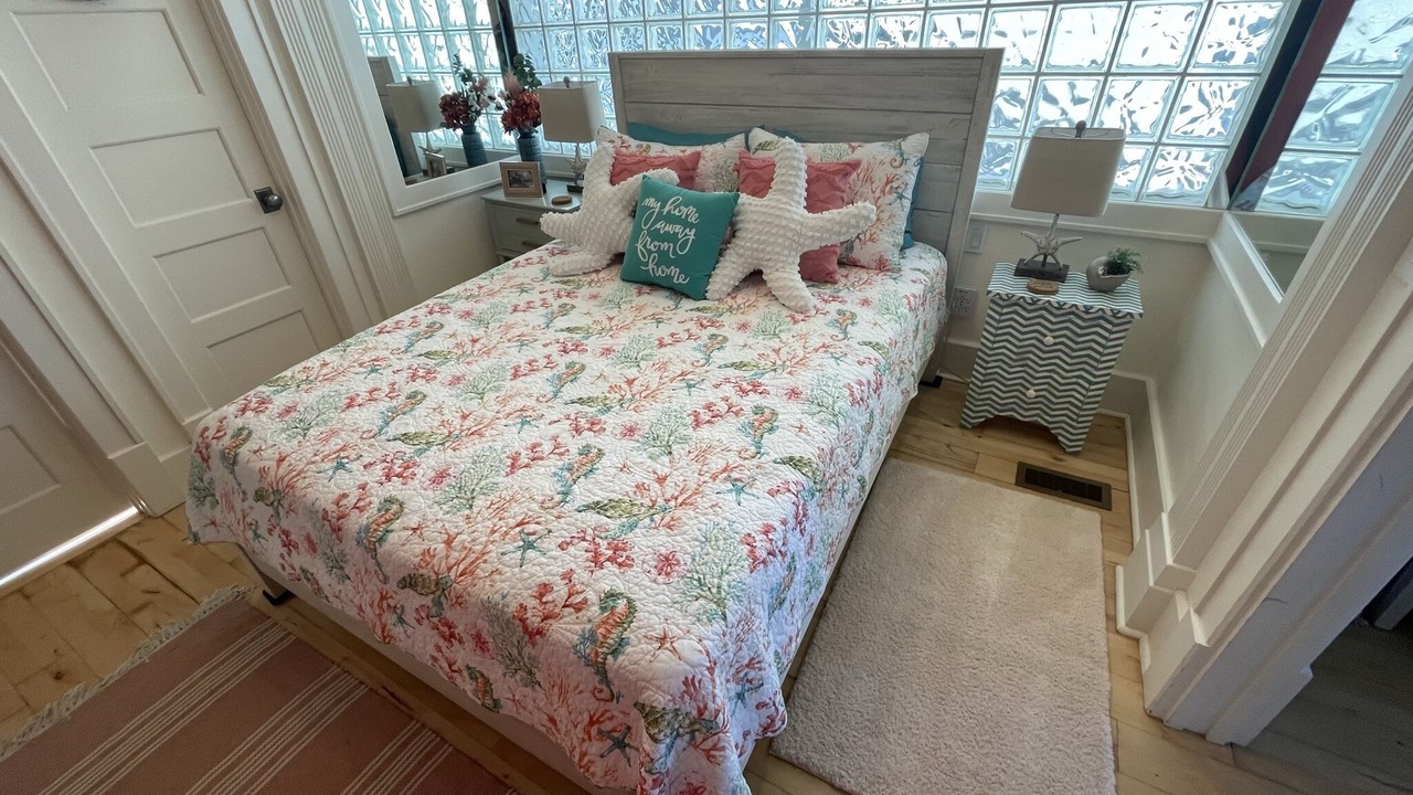 Photo of Bedroom in New Smyrna Beach
