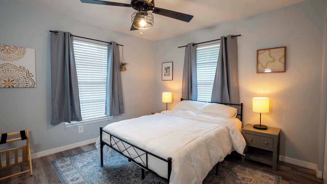 Photo of Bedroom in Tarpon Springs