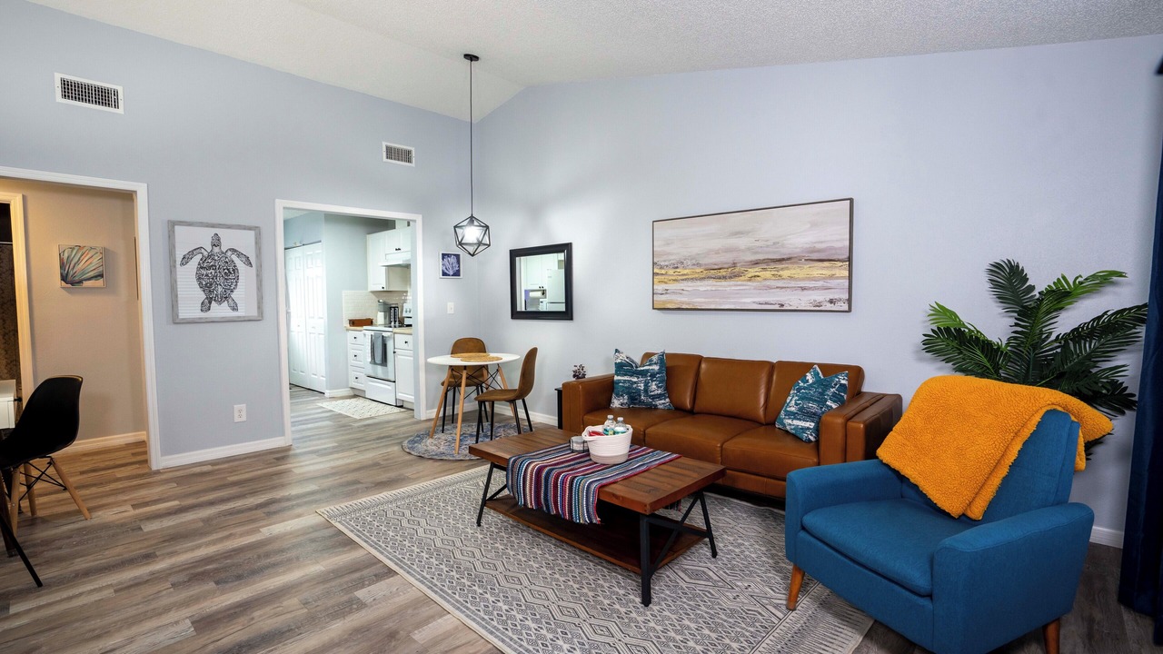 Photo of Livingroom in Tarpon Springs