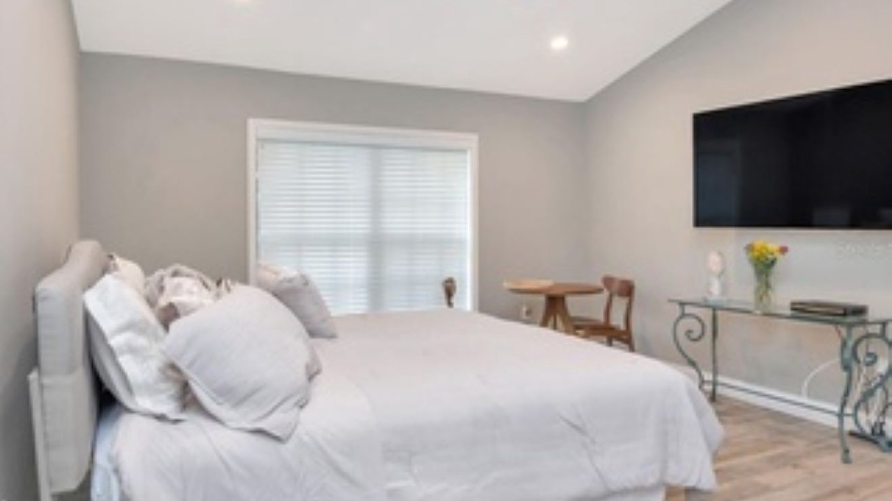 Photo of Bedroom in Wesley Chapel