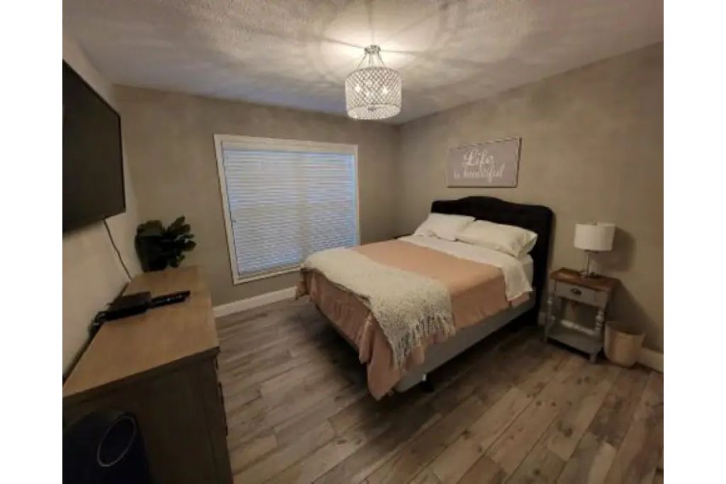 Photo of Bedroom in Wesley Chapel
