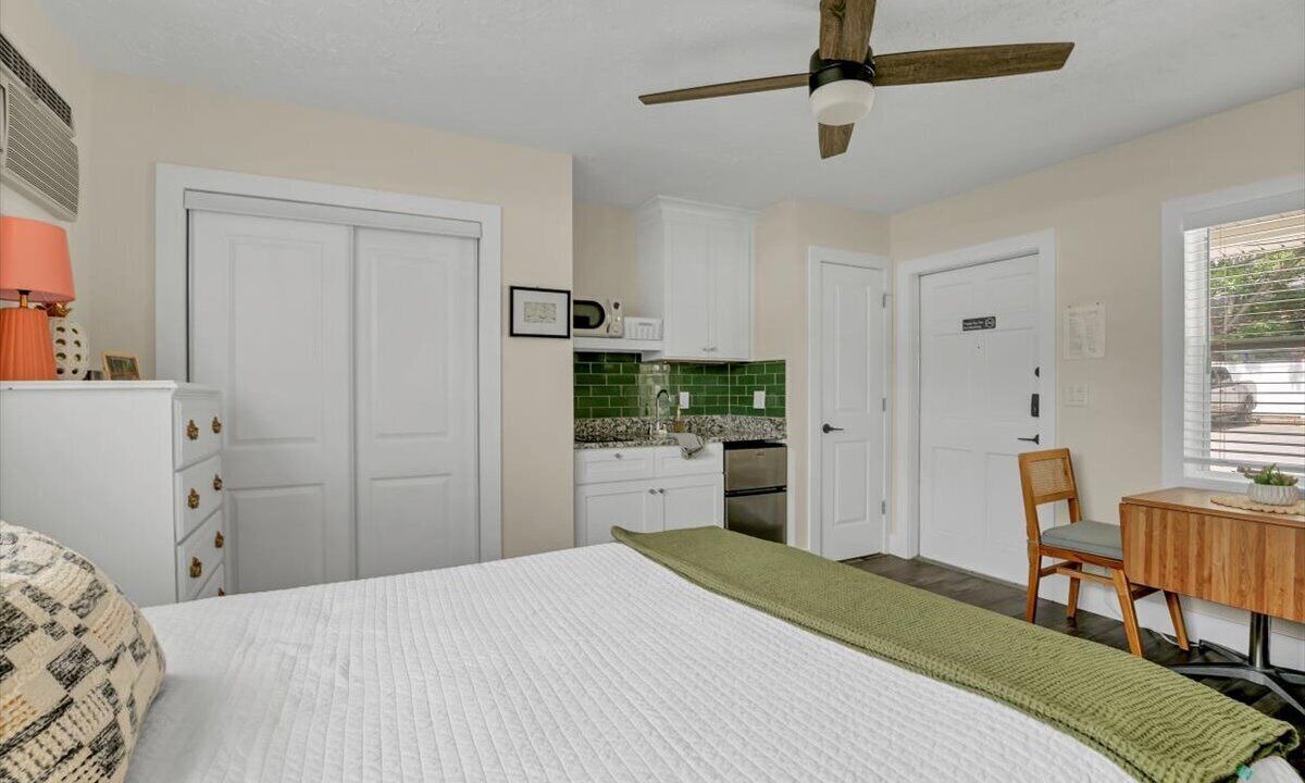 Photo of Bedroom in Safety Harbor