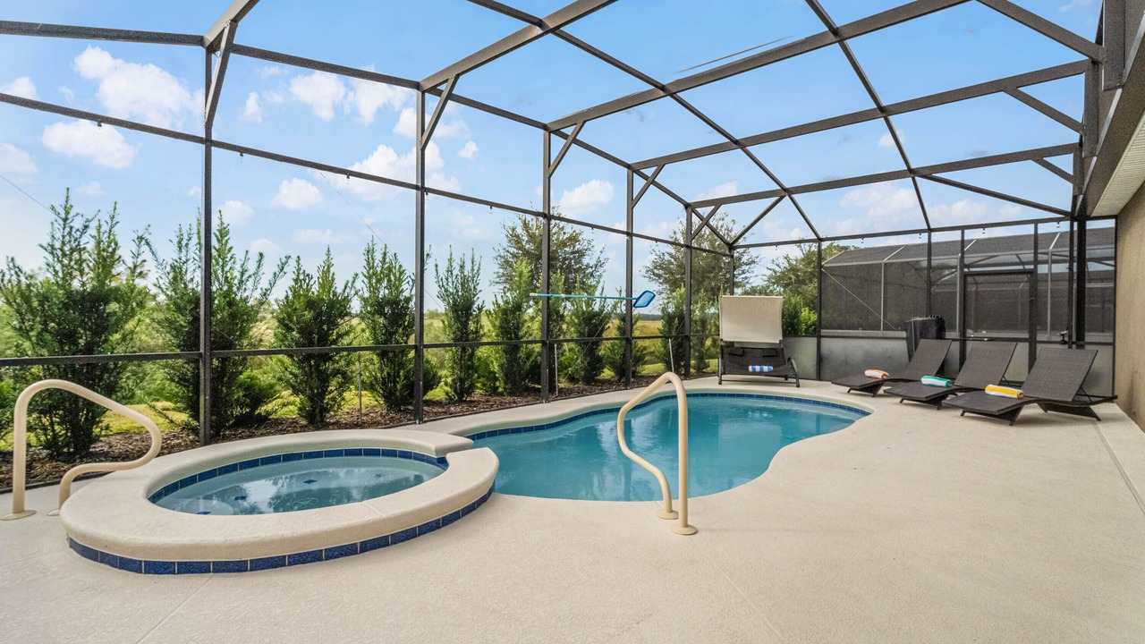 Photo of Outdoor in Loughman