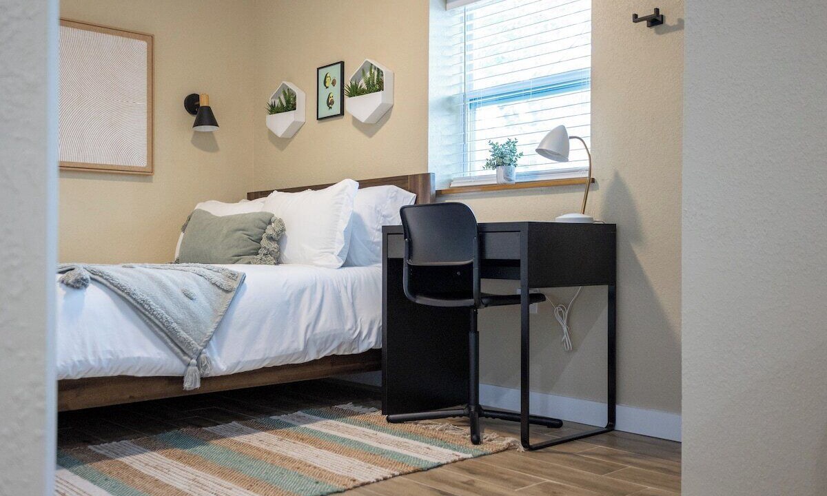 Photo of Bedroom in Gulfport