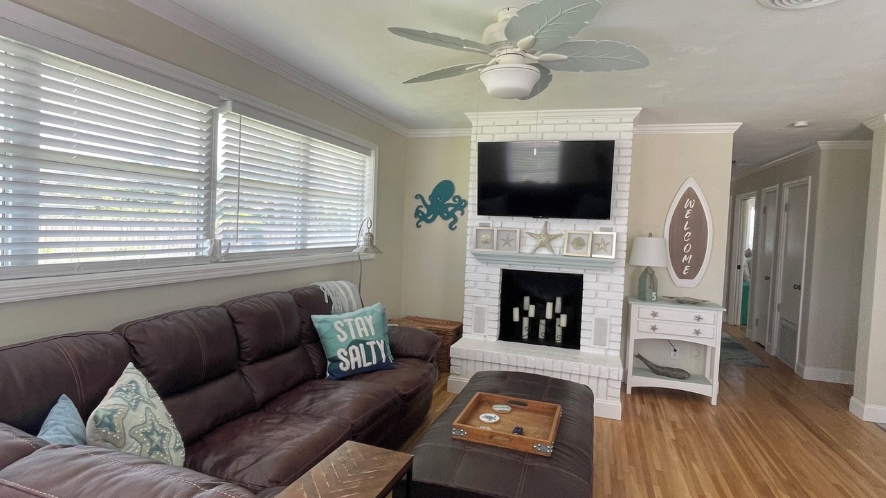 Photo of Livingroom in Ormond Beach