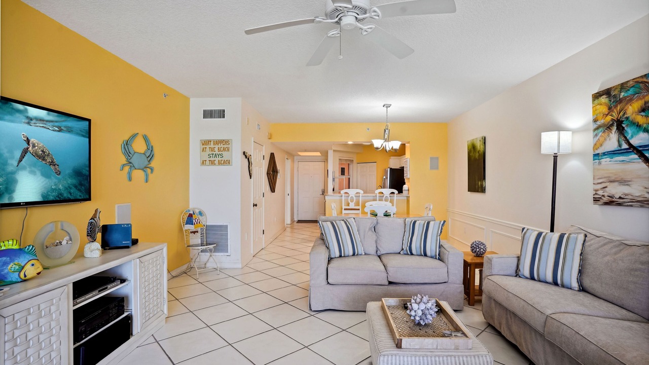 Photo of Livingroom in North Redington Beach