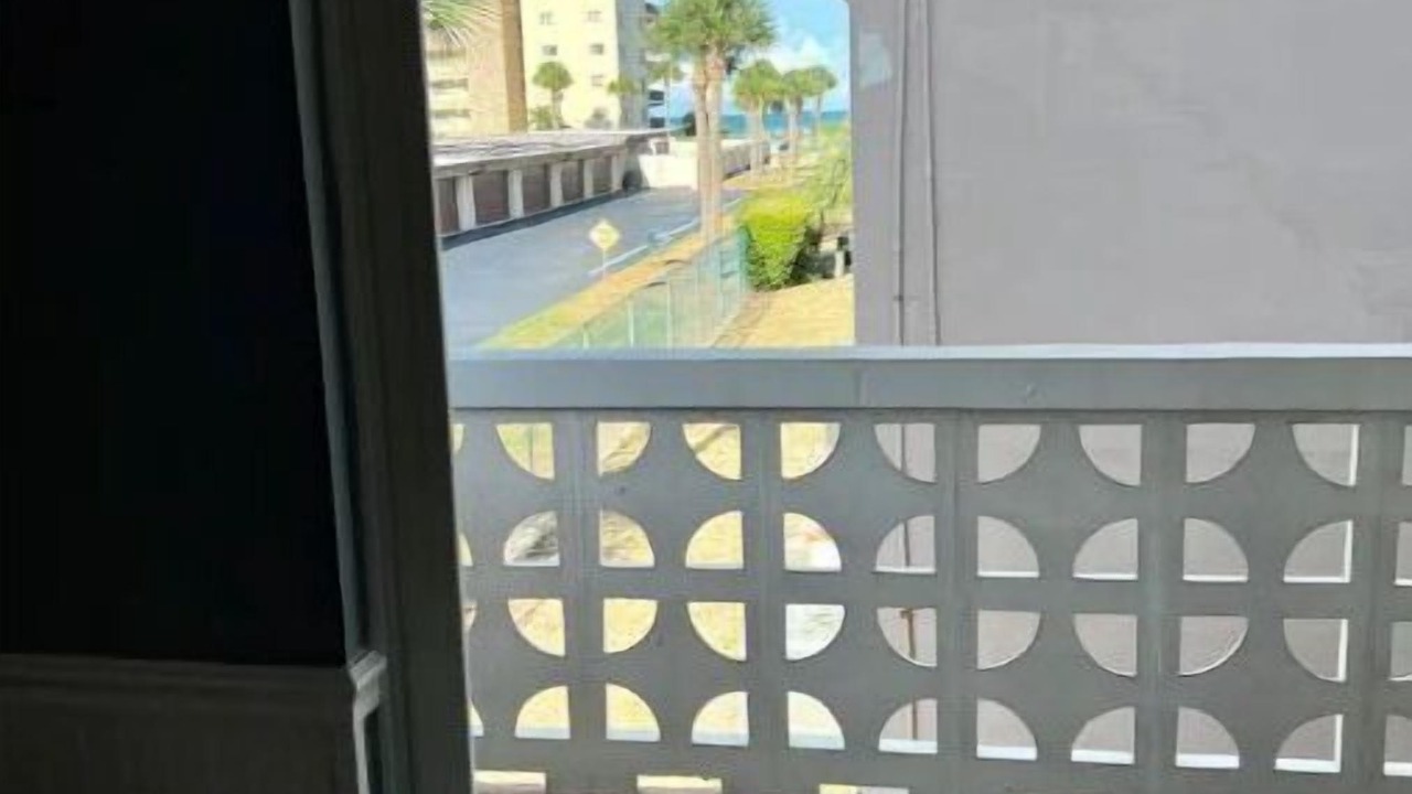 Photo of Others in Cocoa Isles