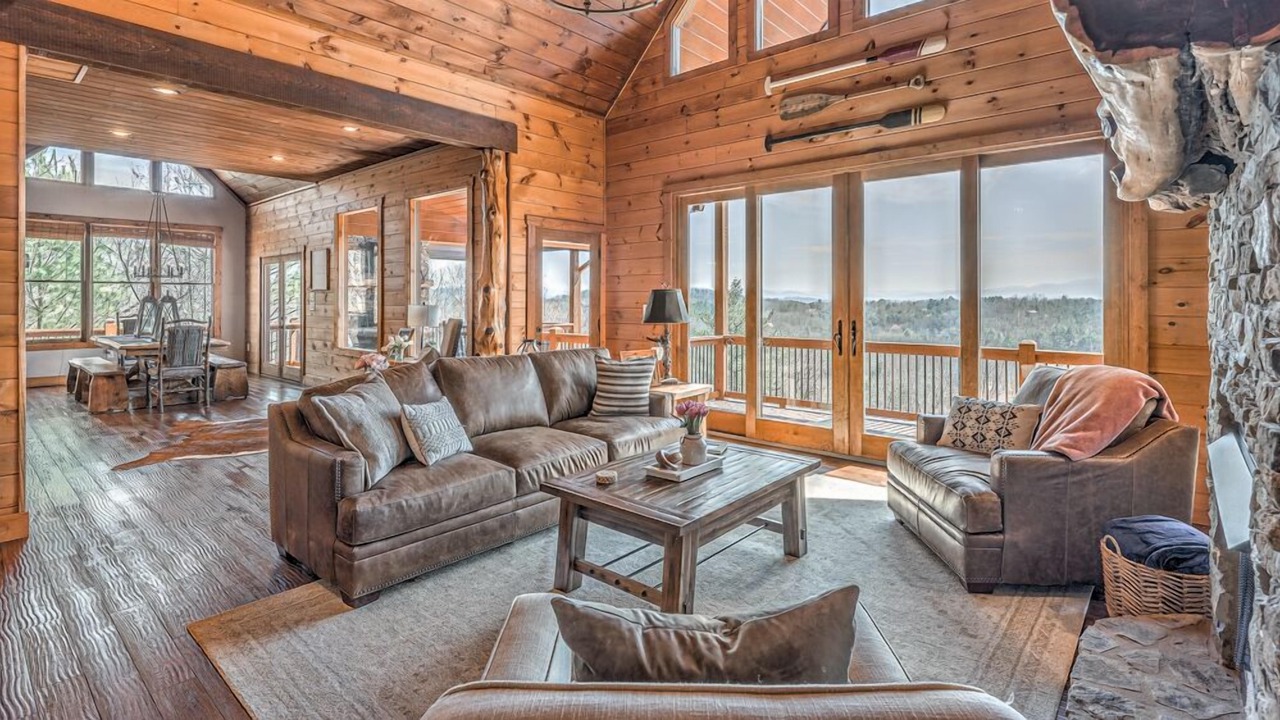 Photo of Livingroom in Mineral Bluff