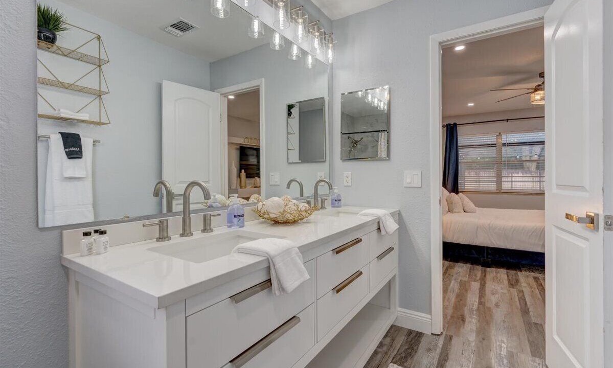 Photo of Bathroom in Temple Terrace