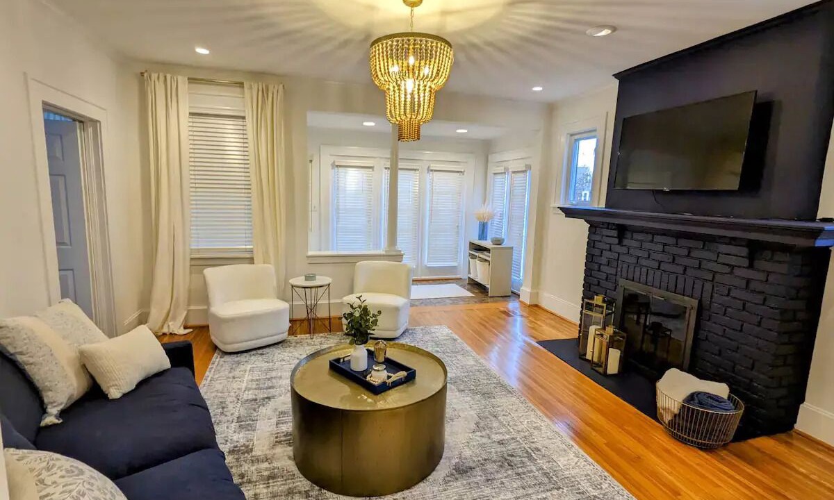 Photo of Livingroom in Dilworth