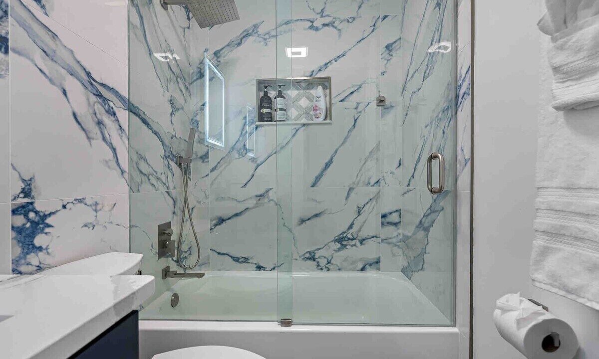 Photo of Bathroom in West Lealman