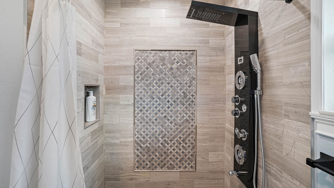 Photo of Bathroom in Riviera Bay