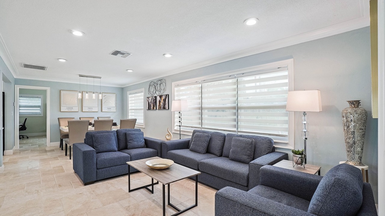 Photo of Livingroom in Riviera Bay