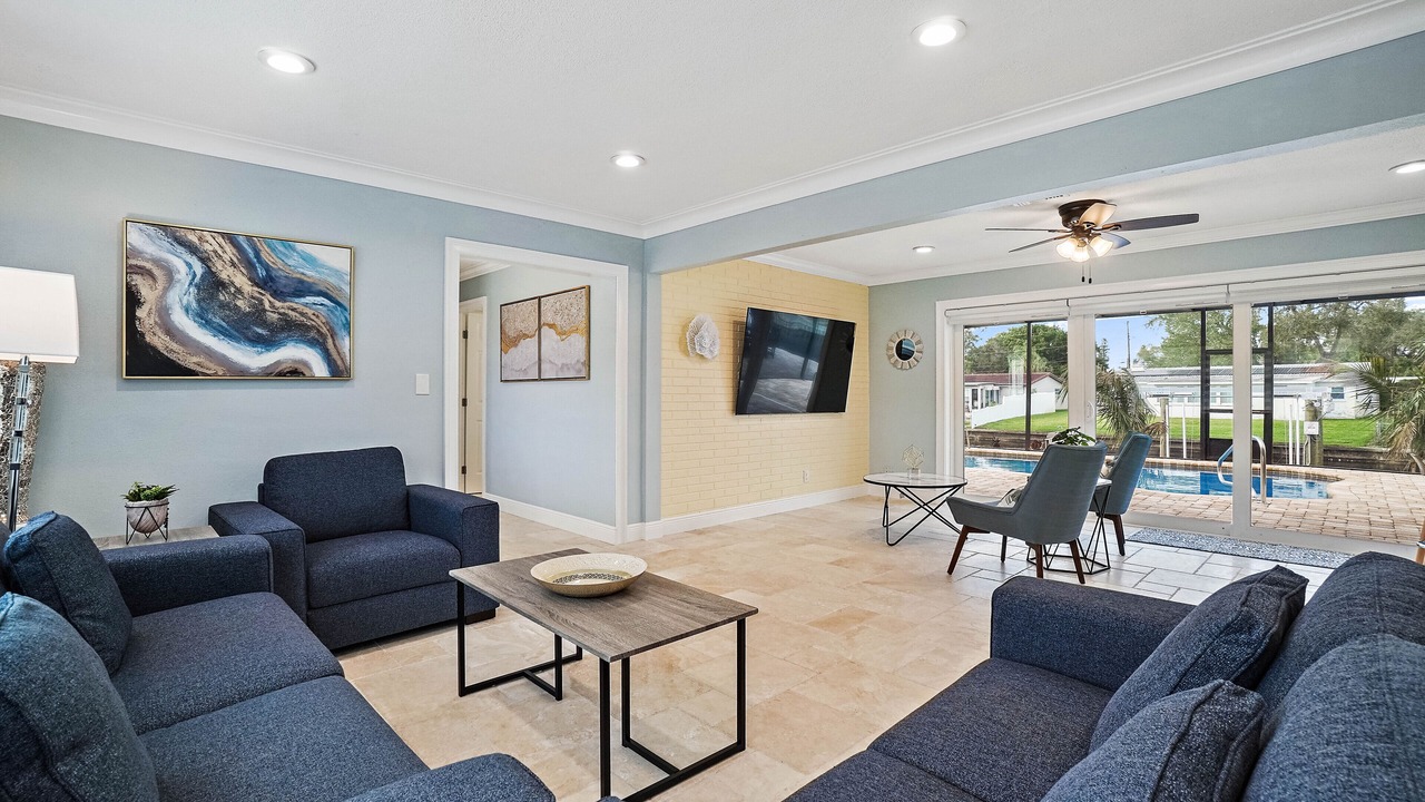 Photo of Livingroom in Riviera Bay
