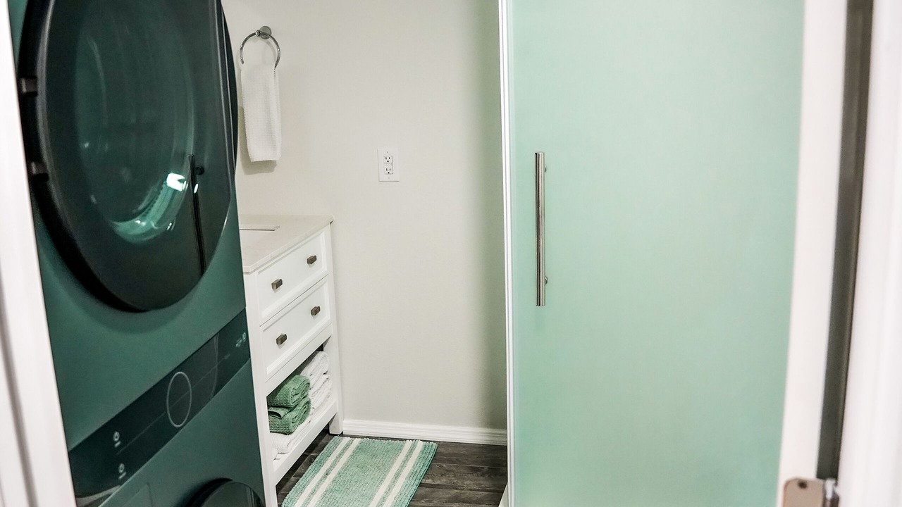 Photo of Bathroom in Weeki Wachee Gardens