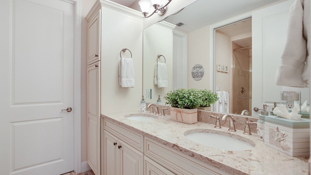 Photo of Bathroom in Whitney Beach