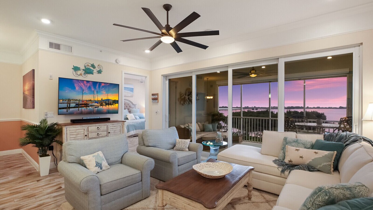 Photo of Livingroom in Whitney Beach