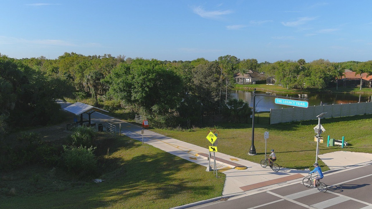 Photo of Others in Alta Vista