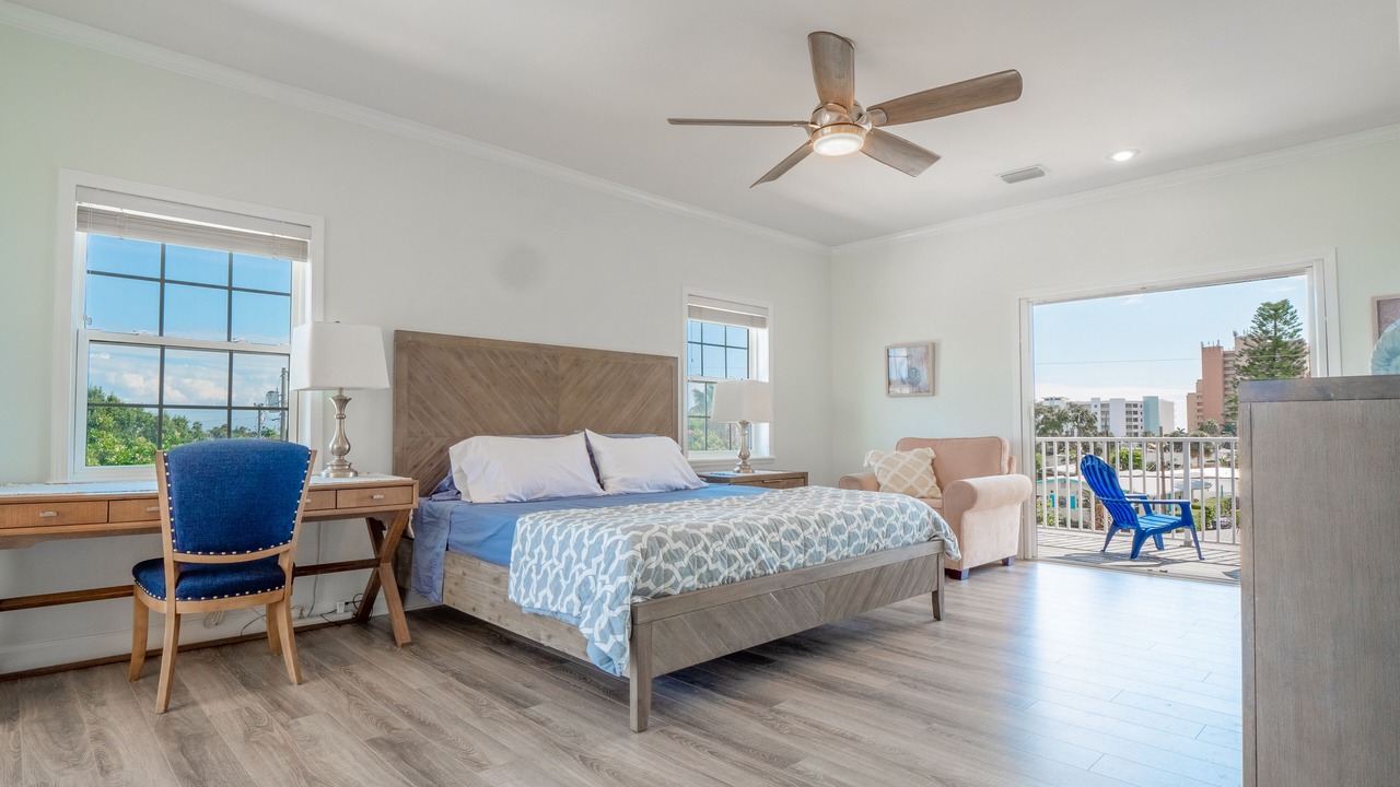 Photo of Bedroom in Treasure Island